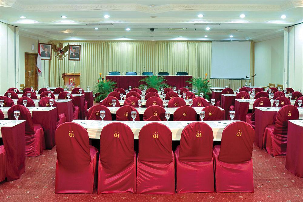 Hotel Royal Regantris Cendana Surabaya